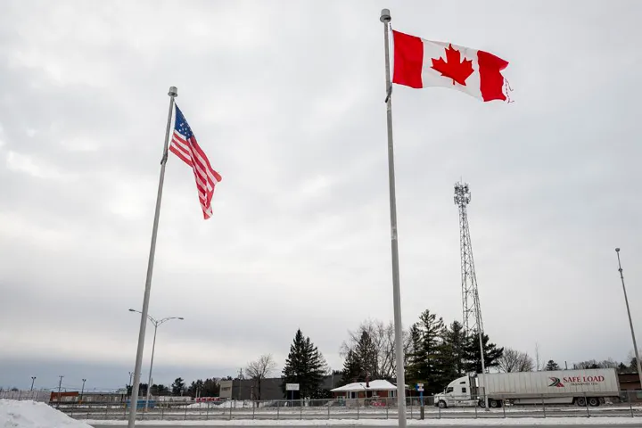 سرمایه‌‌گذاری ۲۳۰ میلیاردی کانادا در آمریکا فقط در سه ماه